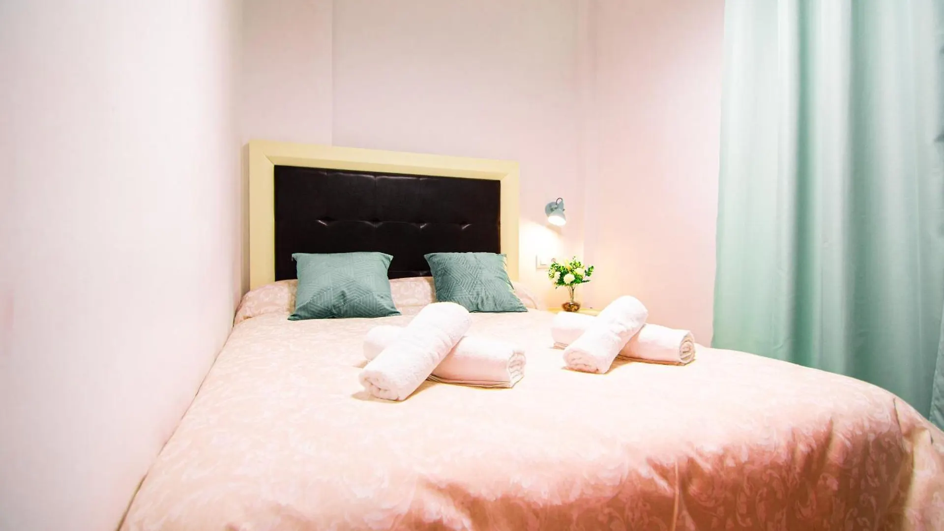 Edomus Playa Y Sol Boutique Apartment Seville Spain